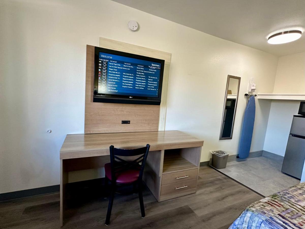 Royal Inn And Suites Charlotte Airport Eksteriør bilde