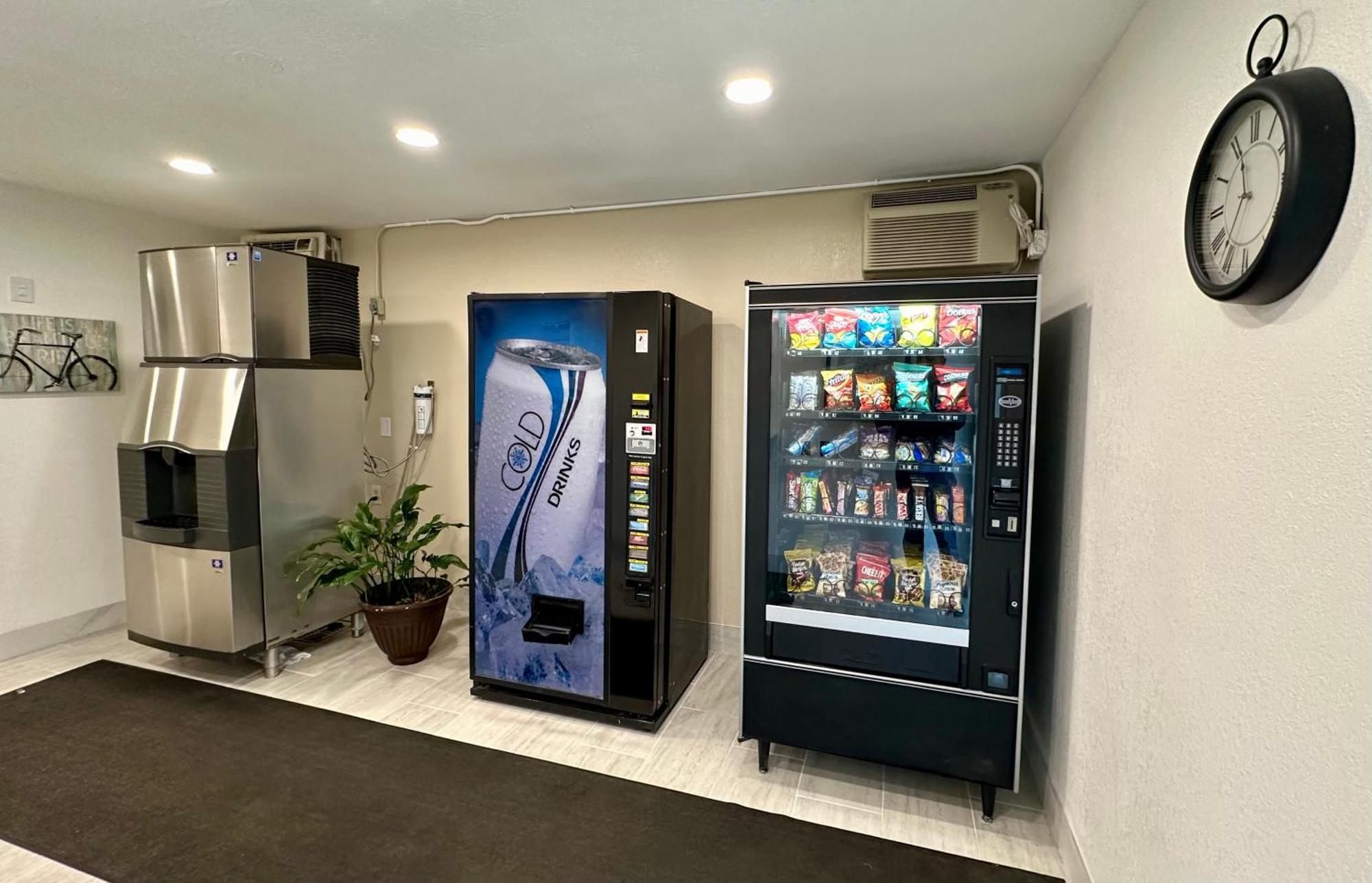 Royal Inn And Suites Charlotte Airport Eksteriør bilde
