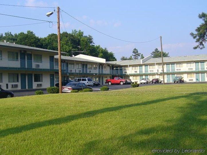 Royal Inn And Suites Charlotte Airport Eksteriør bilde