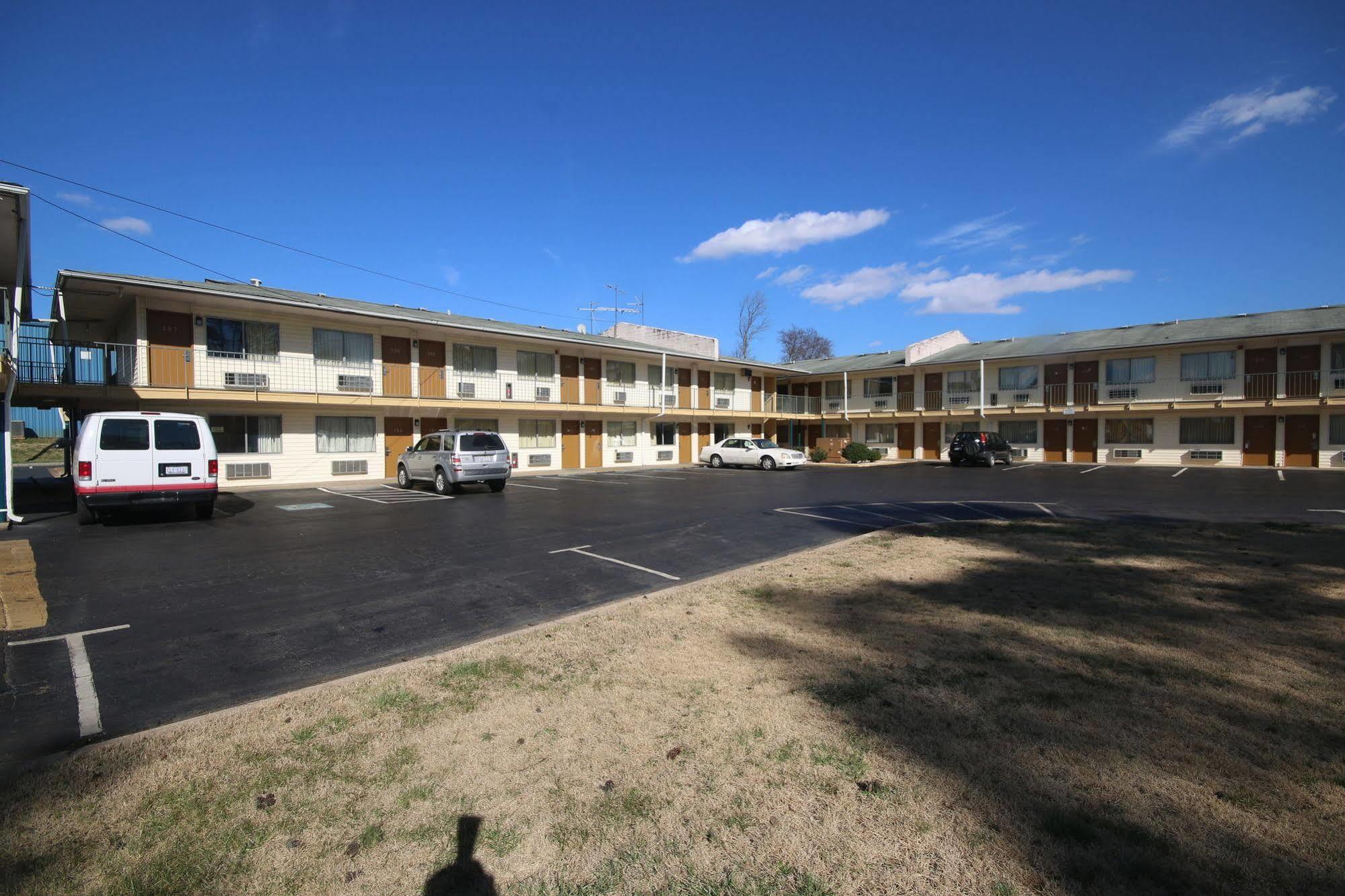 Royal Inn And Suites Charlotte Airport Eksteriør bilde